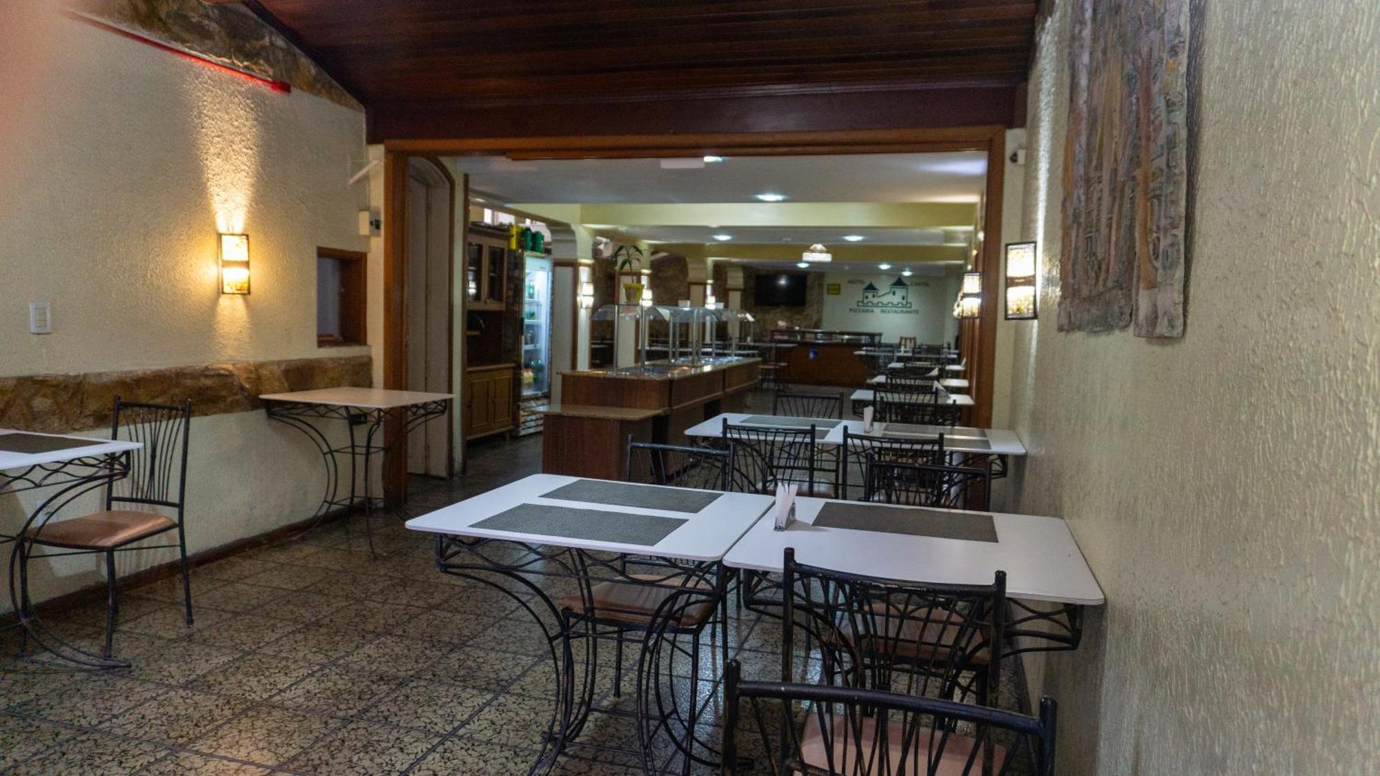 Canoas Hotel Castel Esterno foto